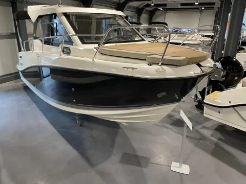 Quicksilver 675 Weekend — Giethoorn